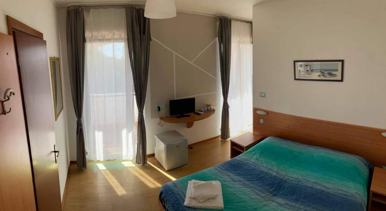 غرادو Albergo Al Sole المظهر الخارجي الصورة