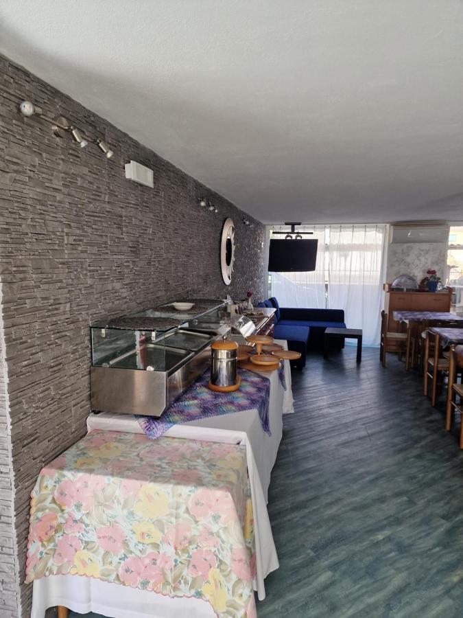 غرادو Albergo Al Sole المظهر الخارجي الصورة