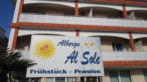 غرادو Albergo Al Sole المظهر الخارجي الصورة